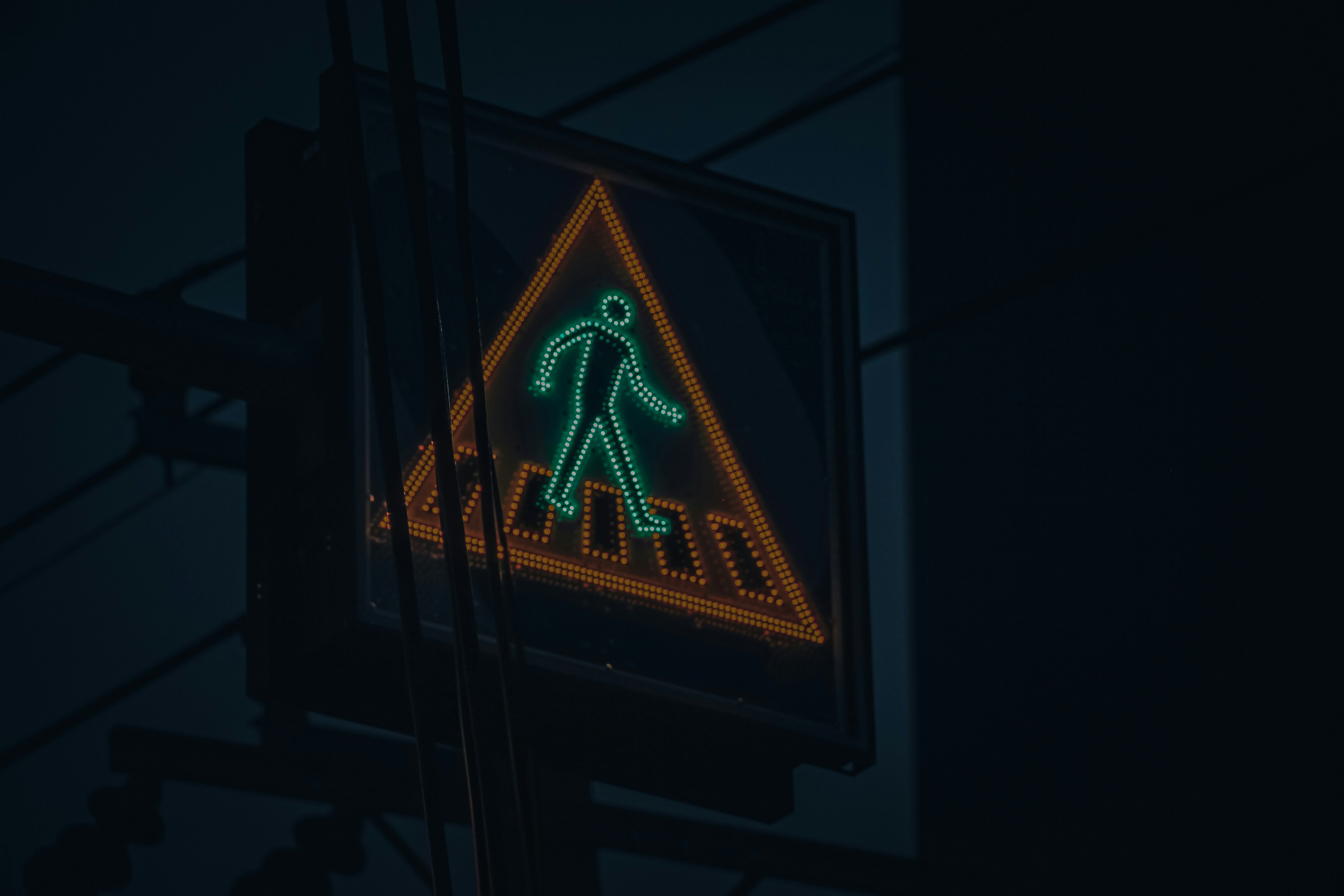 非常用持ち出し袋の中身のイラスト